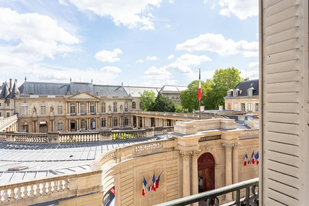 Le Marais, Fantastic View On Archives Nationales Apartment ปารีส ภายนอก รูปภาพ